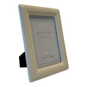 Draper James 4” x 6” Off White Table Top Picture Frame